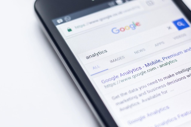 How to Structure Content for AI Search Engines