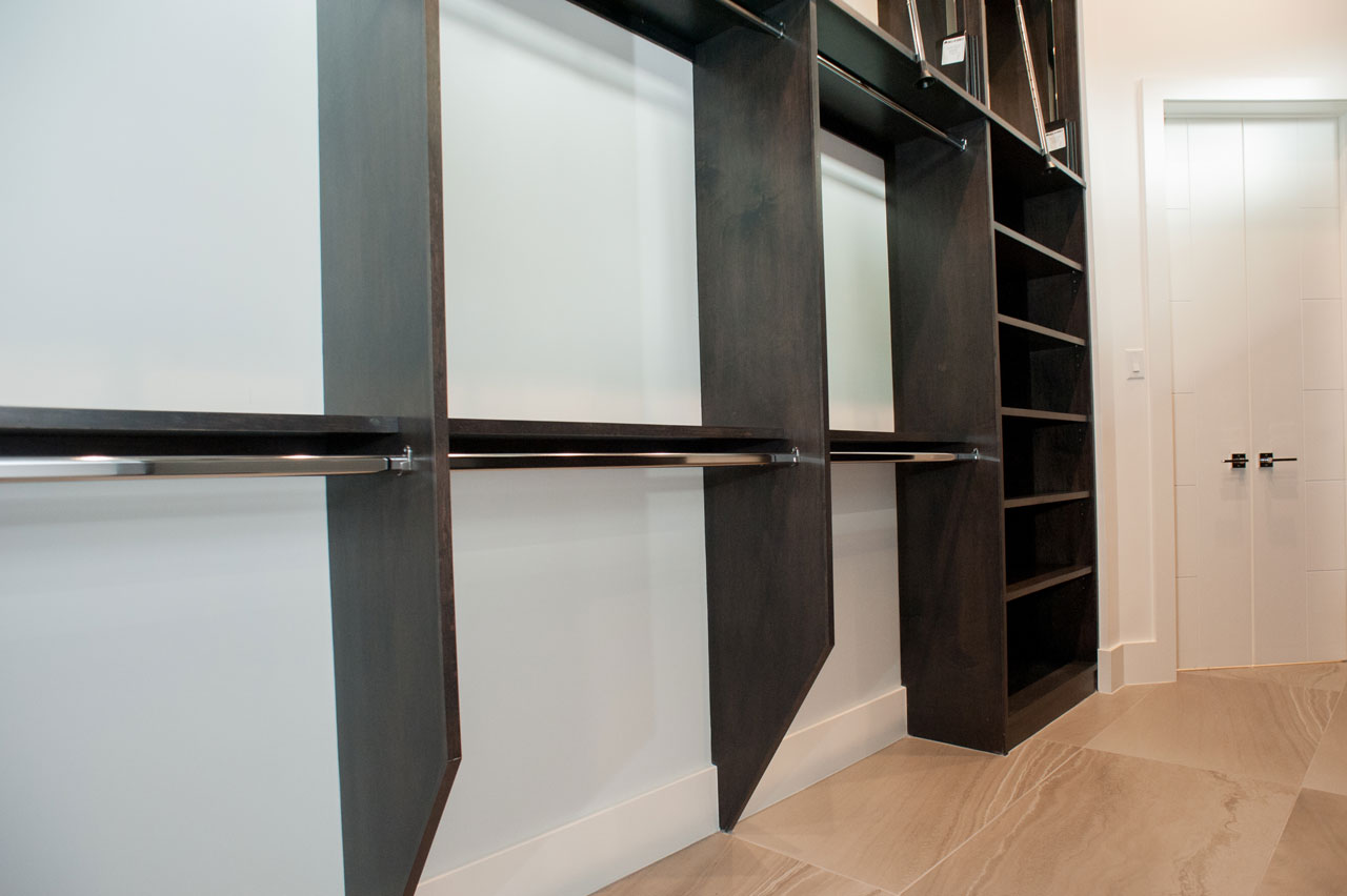Furniture Selection for Transitional Home Decor