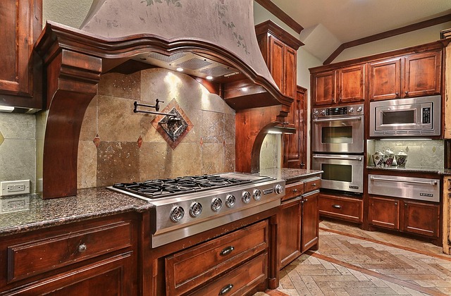 Benefits of Custom Built Ins for Your Home